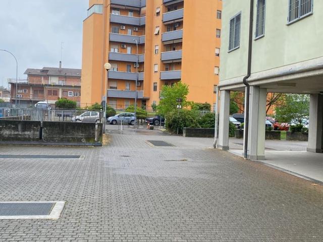 Appartamento in vendita di 120 m² in Via Gaetano Modonesi, 36