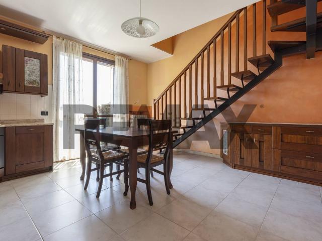 Appartamento in vendita di 120 m² in Via Galileo Galilei, 30