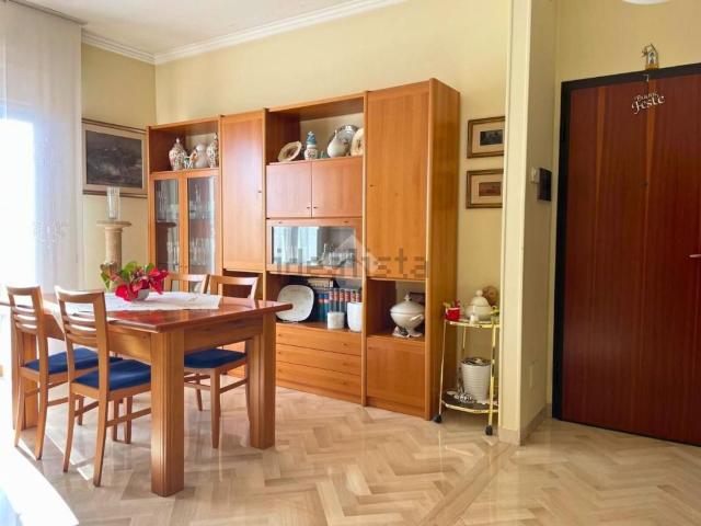 Appartamento in vendita di 120 m² in Via Gaspare Finali