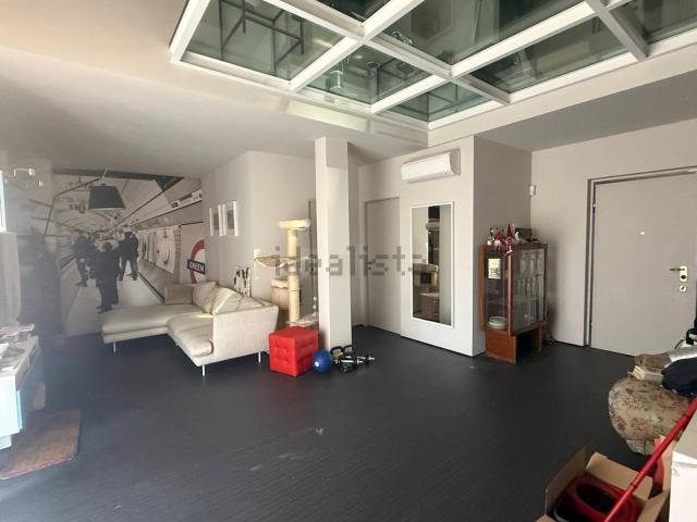 Appartamento in vendita di 120 m² in Via Gela