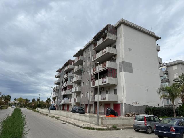 Appartamento in vendita di 120 m² in Via Generale Carlo Alberto Dalla Chiesa, 4