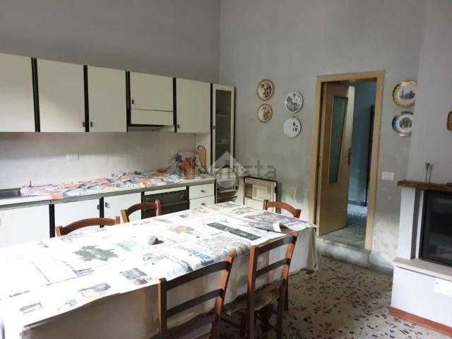 Appartamento in vendita di 120 m² in Via Gennaro Cice, 26