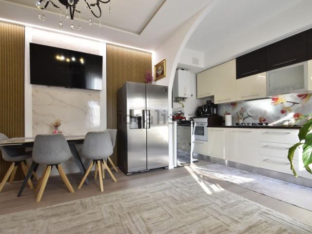 Appartamento in vendita di 120 m² in Via Gerolamo Barbieri, 12