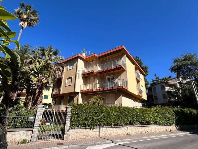 Appartamento in vendita di 120 m² in Via Gerolamo Rossi, 63