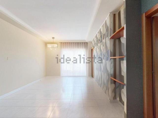Appartamento in vendita di 120 m² in Via Giuseppe Chiarelli, 6