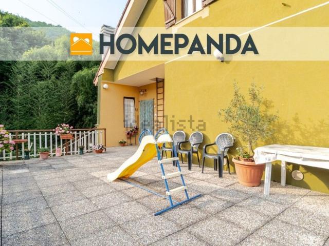 Appartamento in vendita di 120 m² in Via Giuseppe Badino, 6