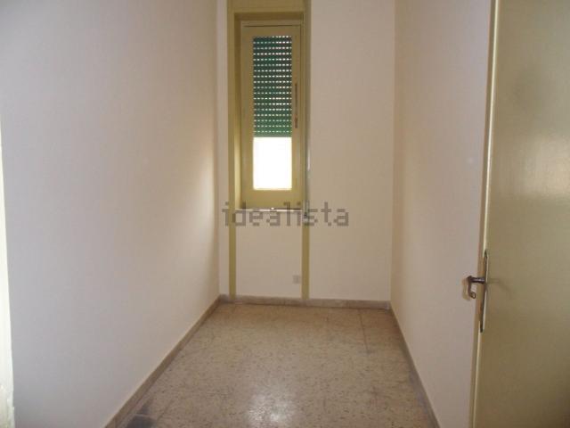 Appartamento in vendita di 120 m² in Via Giuseppe Garibaldi