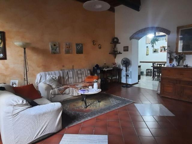 Appartamento in vendita di 120 m² in Via Giuseppe Garibaldi