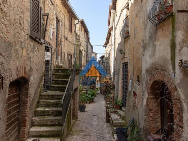 Appartamento in vendita di 120 m² in Via Giuseppe Garibaldi