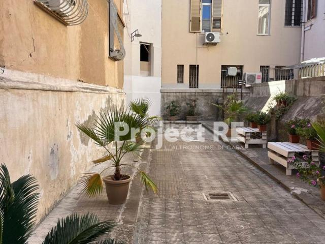 Appartamento in vendita di 120 m² in Via Giuseppe de Nava