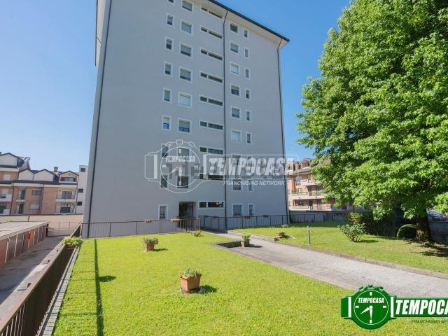 Appartamento in vendita di 120 m² in Via Giuseppe di Vittorio