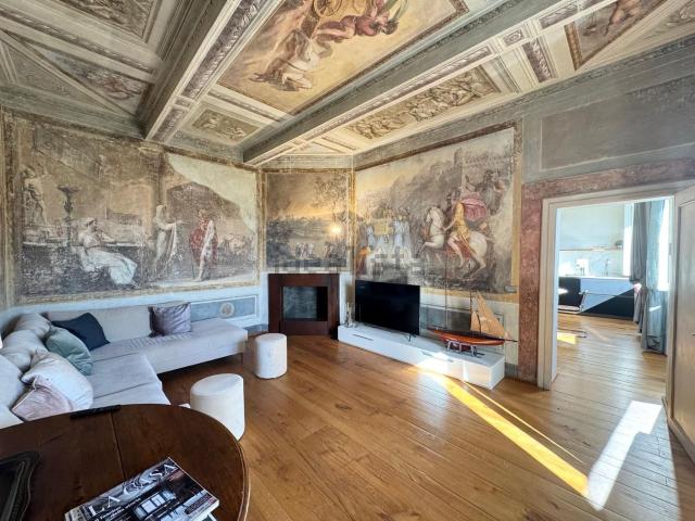 Appartamento in vendita di 120 m² in Via Giuseppe Mazzini, 54