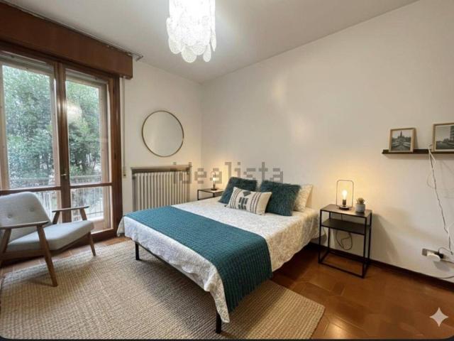 Appartamento in vendita di 120 m² in Via Giuseppe Melucci, 8