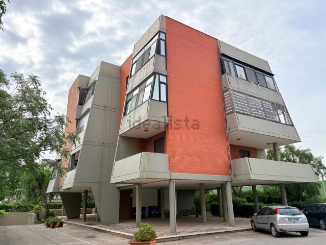 Appartamento in vendita di 120 m² in Via Giuseppe Semerari, 2