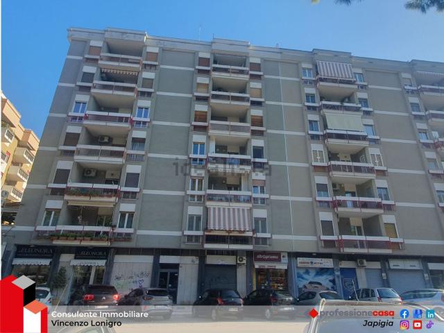 Appartamento in vendita di 120 m² in Via Giuseppe Pavoncelli, 120