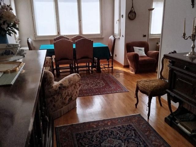 Appartamento in vendita di 120 m² in Via Giuseppe Prina, 2