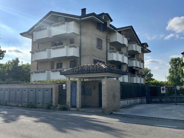 Appartamento in vendita di 120 m² in Via Giuseppe Ungaretti, 24