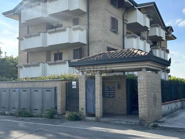 Appartamento in vendita di 120 m² in Via Giuseppe Ungaretti, 24