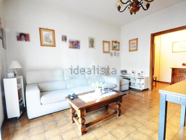 Appartamento in vendita di 120 m² in Via Giuseppe Valentini