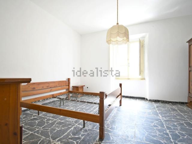 Appartamento in vendita di 120 m² in Via Giacomo Leopardi