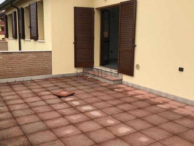 Appartamento in vendita di 120 m² in Via Gigi Medini
