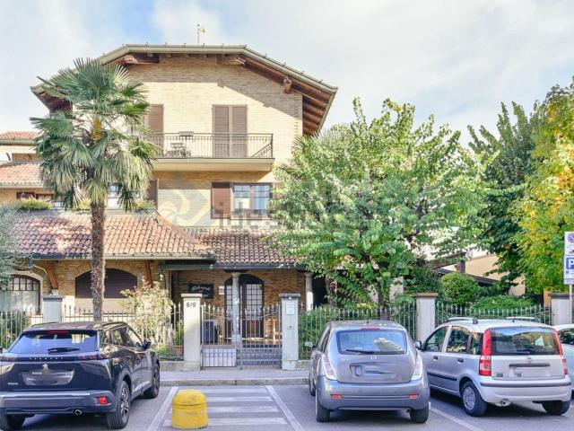 Appartamento in vendita di 120 m² in Via Gioacchino Rossini
