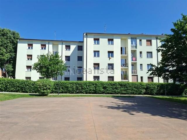 Appartamento in vendita di 120 m² in Via Giosuè Carducci