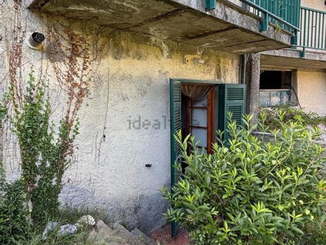 Appartamento in vendita di 120 m² in Via Giosuè Carducci, 54