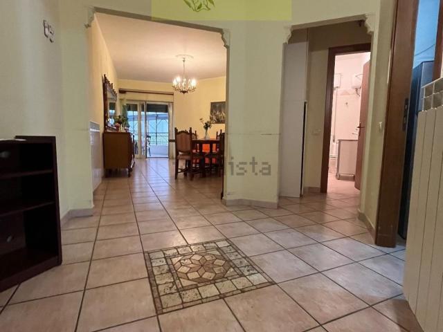 Appartamento in vendita di 120 m² in Via Giosuè Carducci, 9