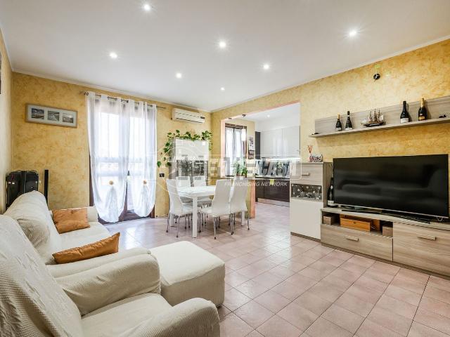 Appartamento in vendita di 120 m² in Via Giovanni Amendola, 3