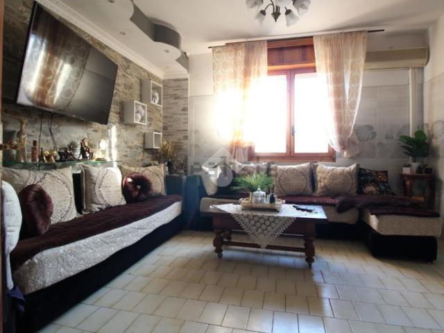 Appartamento in vendita di 120 m² in Via Giovanni Boccaccio, 1