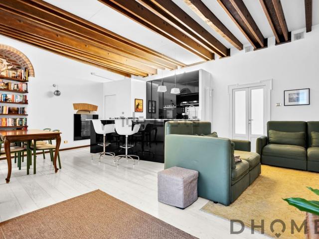 Appartamento in vendita di 120 m² in Via Giovanni Battista Niccolini, 29