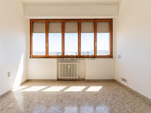Appartamento in vendita di 120 m² in Via Giovanni da Empoli