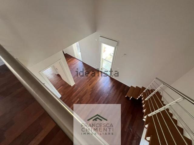 Appartamento in vendita di 120 m² in Via Giovanni Marradi