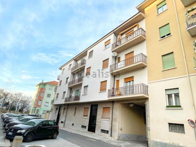 Appartamento in vendita di 120 m² in Via Giovanni Schiaparelli, 38