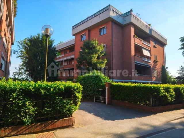 Appartamento in vendita di 120 m² in Via Giovanni Servais, 200