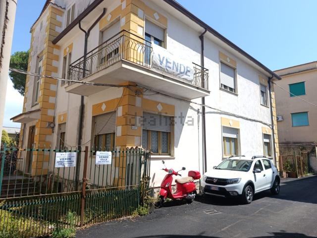 Appartamento in vendita di 120 m² in Via Gisella Treglia, 3