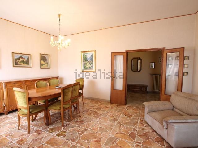 Appartamento in vendita di 120 m² in Via Guarnacci, 13