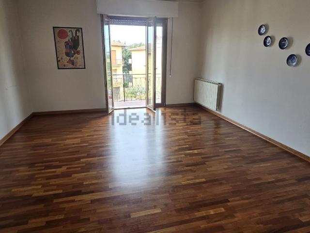 Appartamento in vendita di 120 m² in Via Guglielmo Marconi