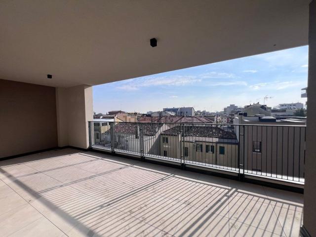 Appartamento in vendita di 120 m² in Via Guglielmo Marconi