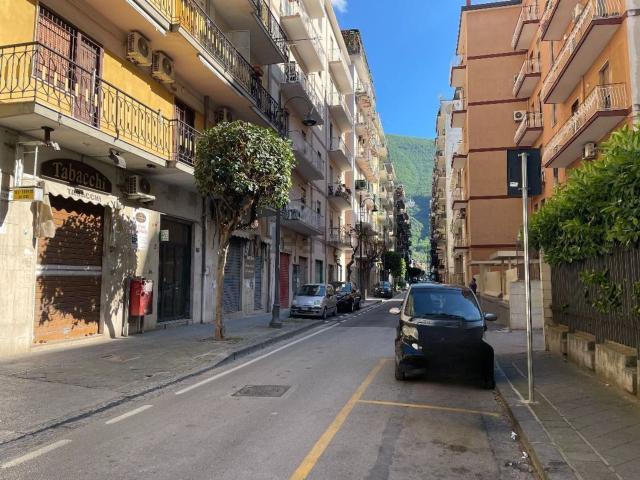Appartamento in vendita di 120 m² in Via Guido Cucci