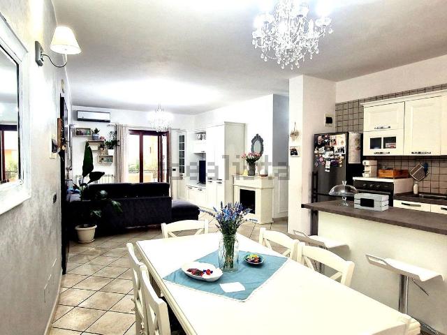 Appartamento in vendita di 120 m² in Via Don Angelo Marzia