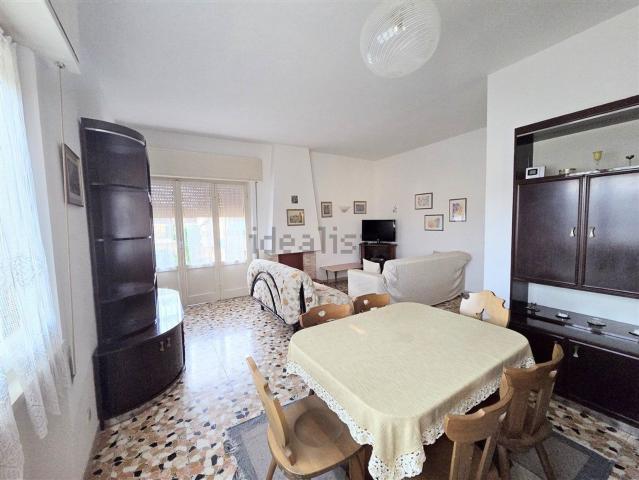Appartamento in vendita di 120 m² in Via Don Luigi Sturzo, 60