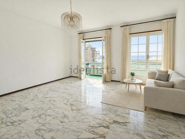 Appartamento in vendita di 120 m² in Via Donato Somma