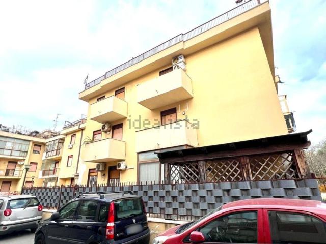 Appartamento in vendita di 120 m² in Via Doride, 3