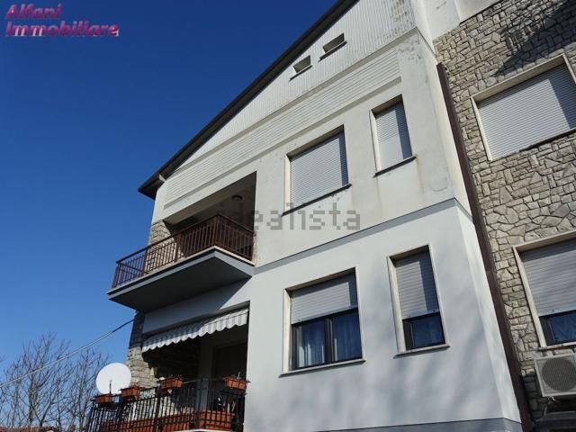 Appartamento in vendita di 120 m² in Via Dante