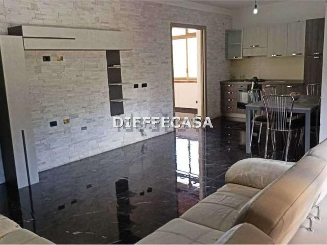 Appartamento in vendita di 120 m² in Via Dante Alighieri
