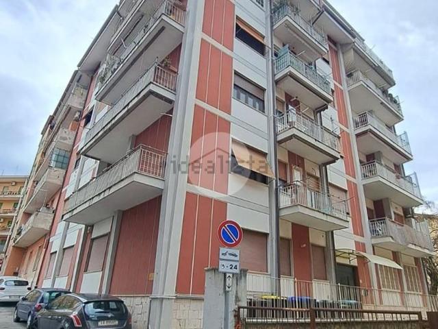 Appartamento in vendita di 120 m² in Via Dante Alighieri, 5