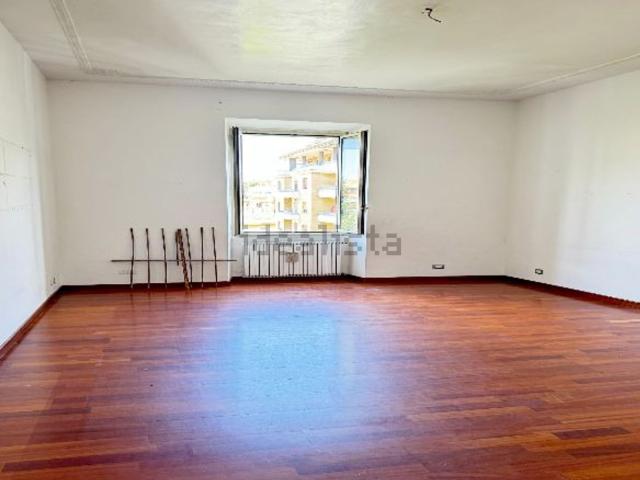 Appartamento in vendita di 120 m² in Via Dardanelli, 37