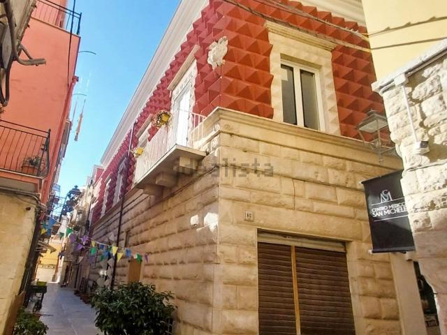 Appartamento in vendita di 120 m² in Via de Mattis, 4